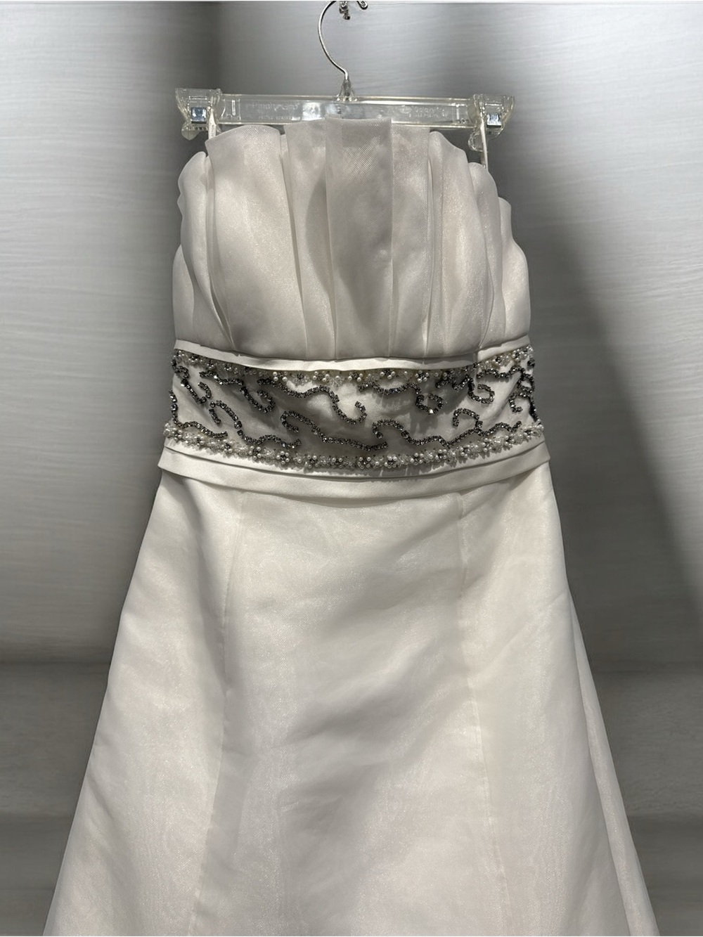 Aire Wedding Gown silk lining - Picture 3 of 7